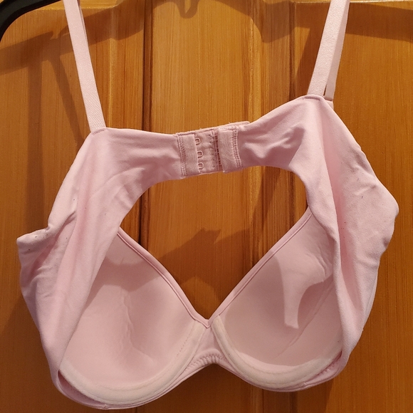 Bra barely there by Maidenform underwire 38c # 85 4104 ; 854104 - Picture 3 of 3